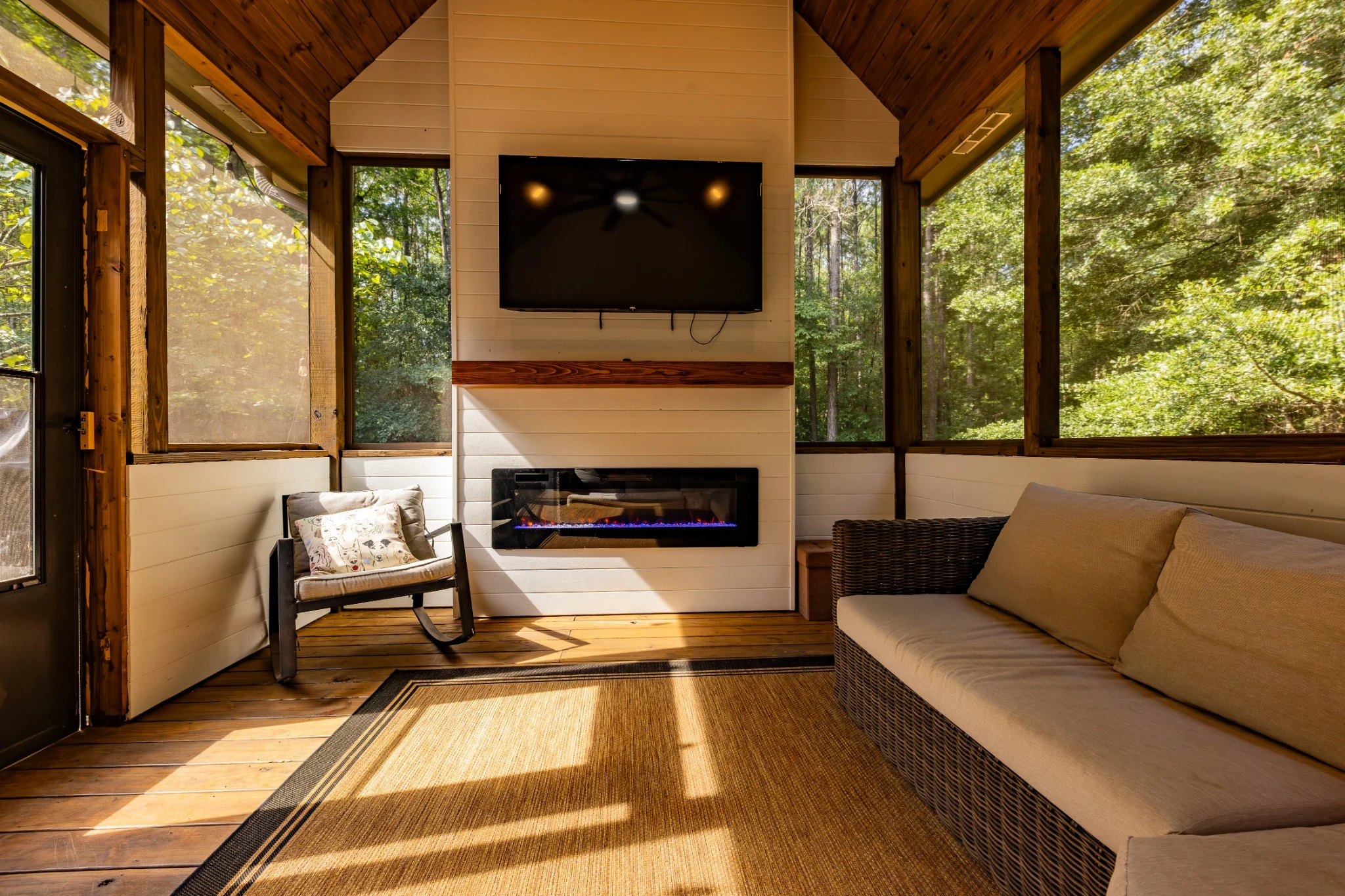 Screened Porch — Fireplace and TV