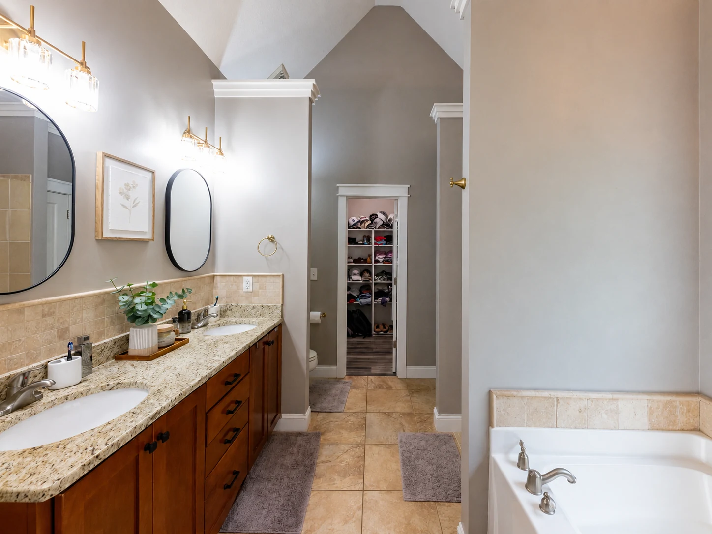 Owner's Bath — Double Vanity